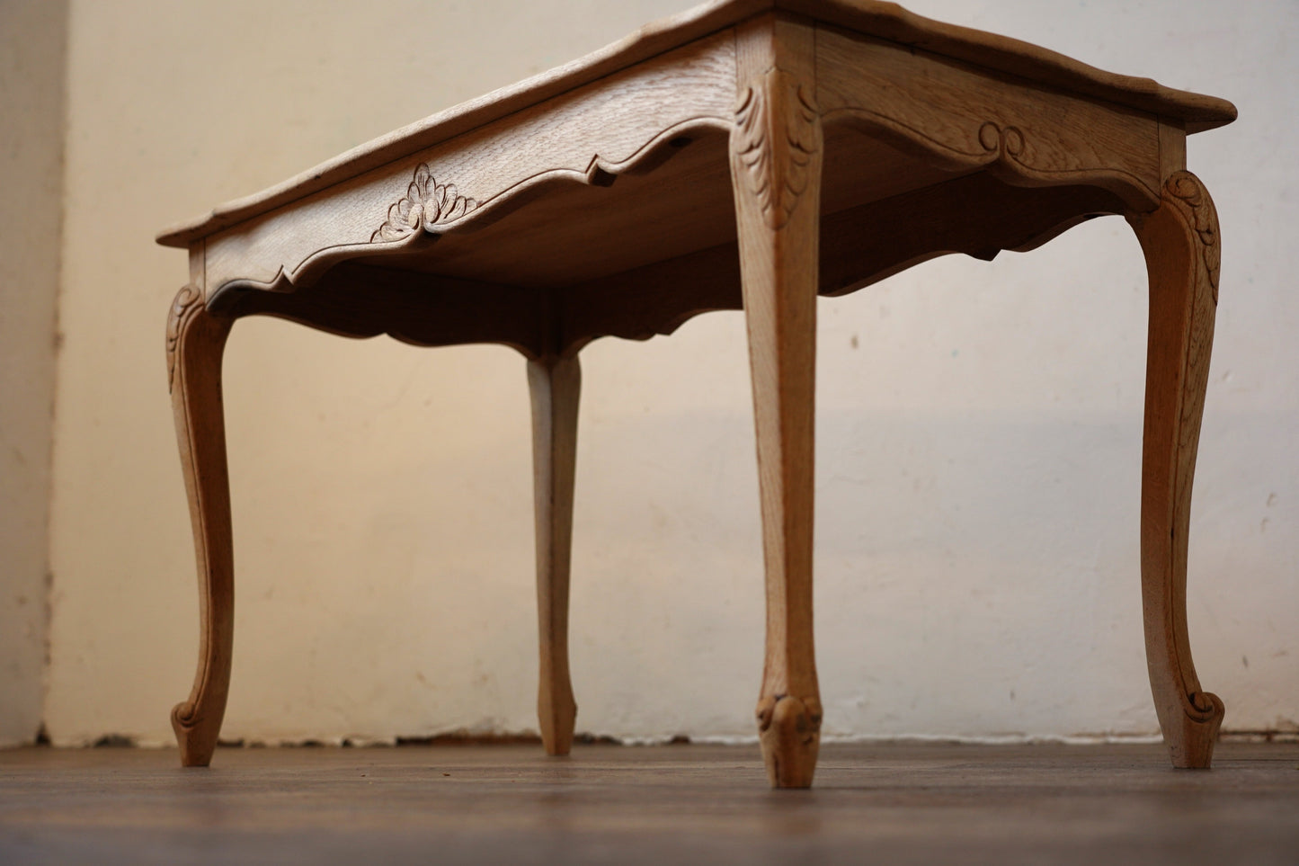 ルイ15世様式 ローテーブル F255