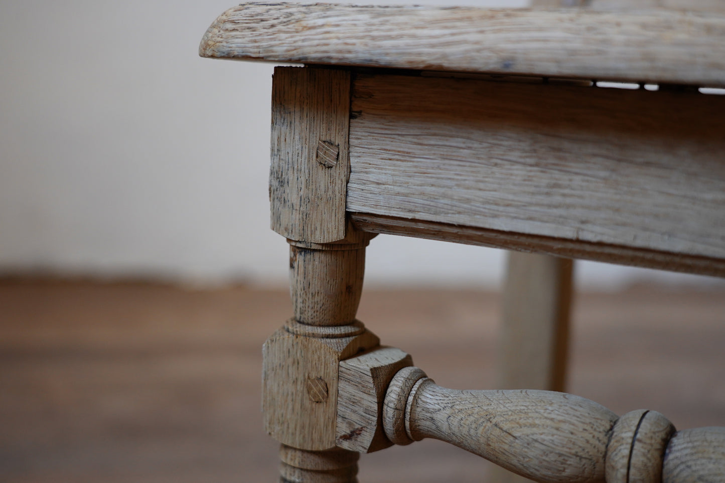 ロレーヌチェア F246