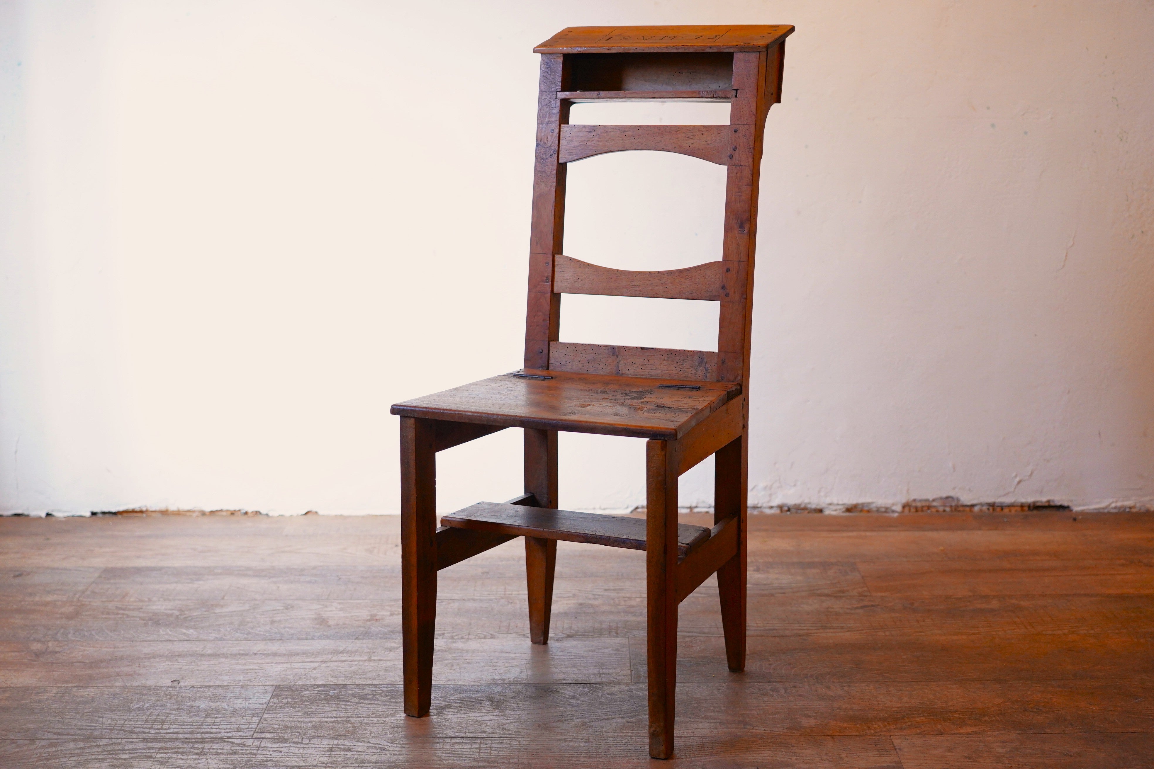 チャーチチェア F267 – 14e Online shop