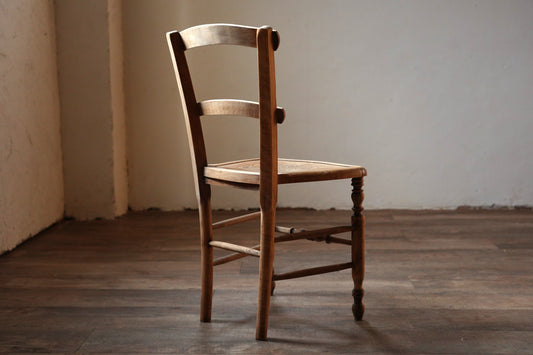 ダイニングチェア F106