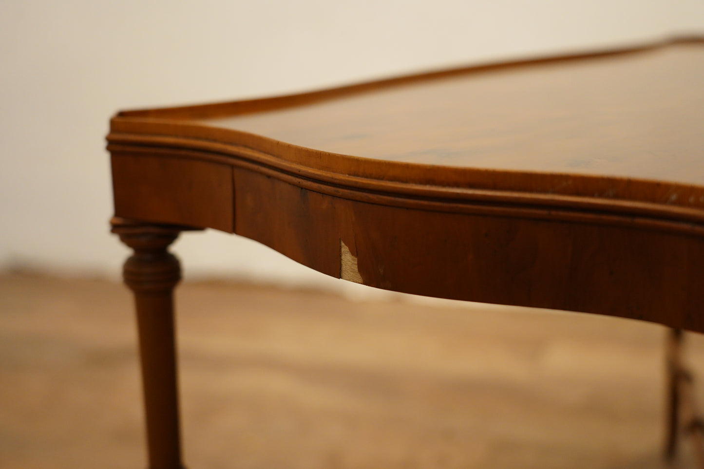 ローデスク F341