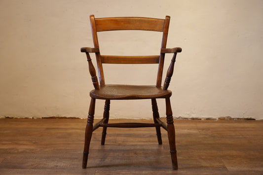 アームチェア F384