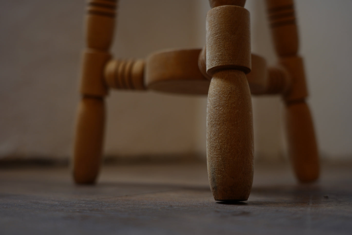 丸スツール　F189