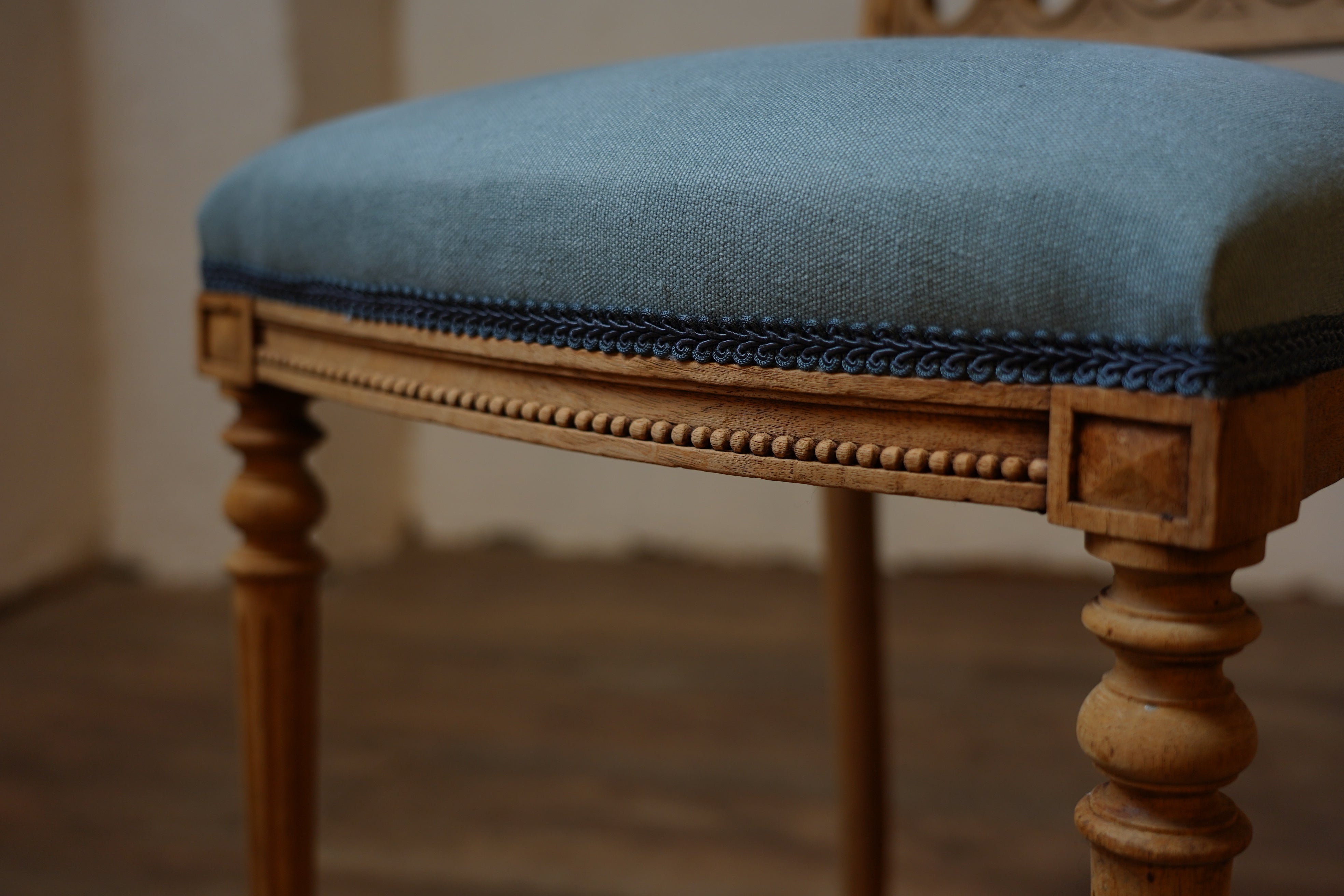 アンティークチェア ルイ16世様式 F194 – 14e Online shop