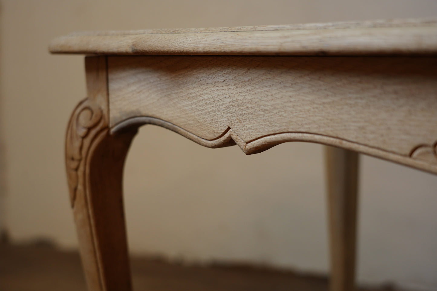 ルイ15世様式　ローテーブル　F255