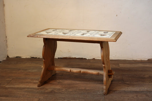 タイルテーブル　F290