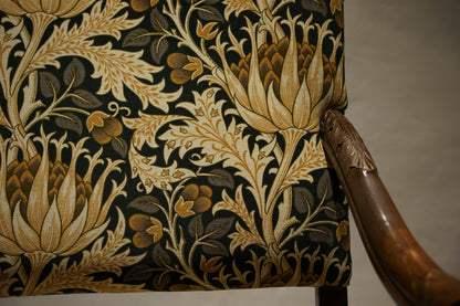 イギリスアンティーク  アームチェア ジャコビアン様式　William Morris　C104
