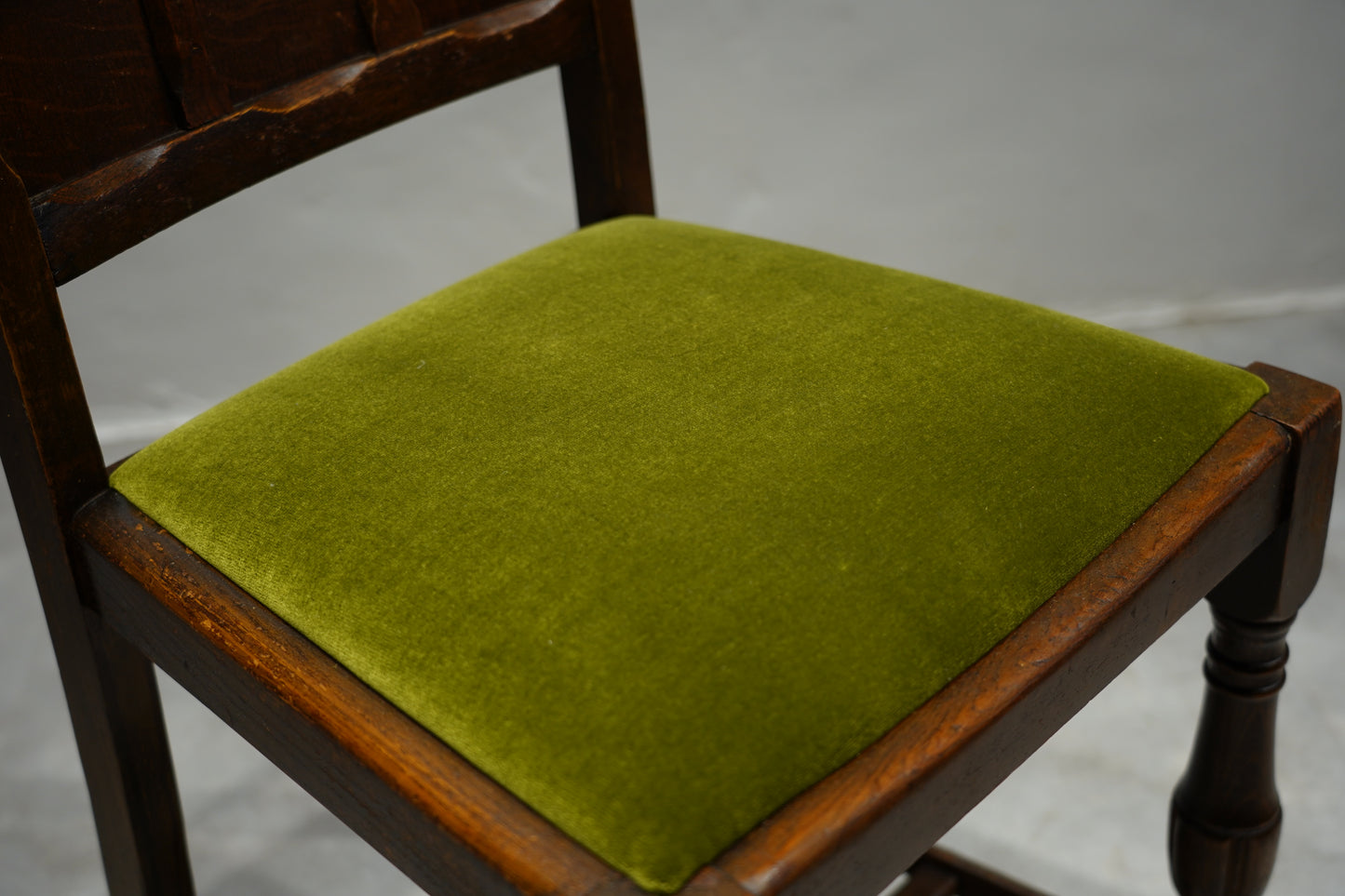 イギリスアンティーク　ダイニングチェア　C189