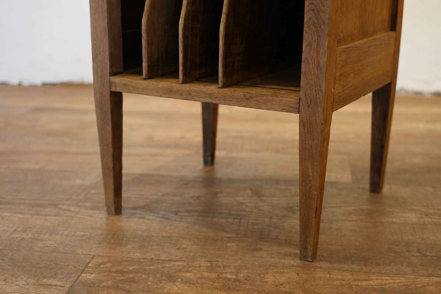 レコード棚　F322