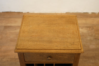 レコード棚　F322