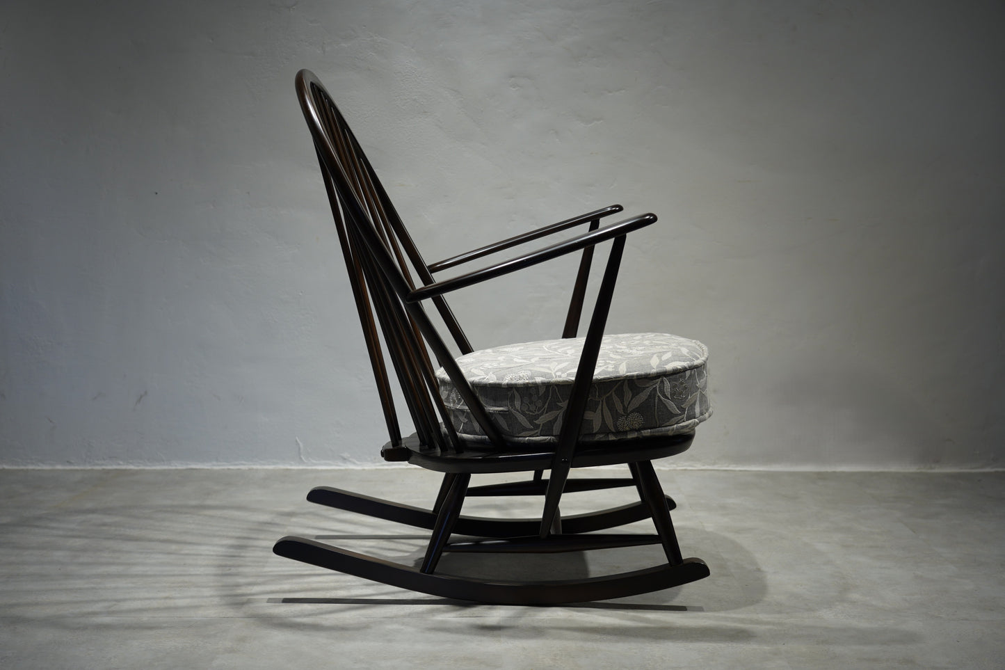 アーコール　ERCOL　グランドファザー　ロッキングチェア　C196