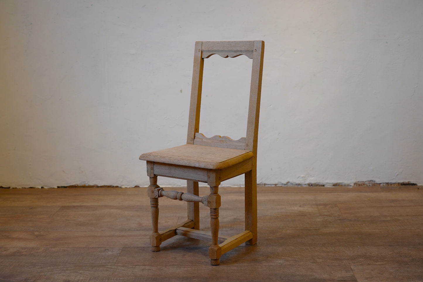 ロレーヌチェア　F246