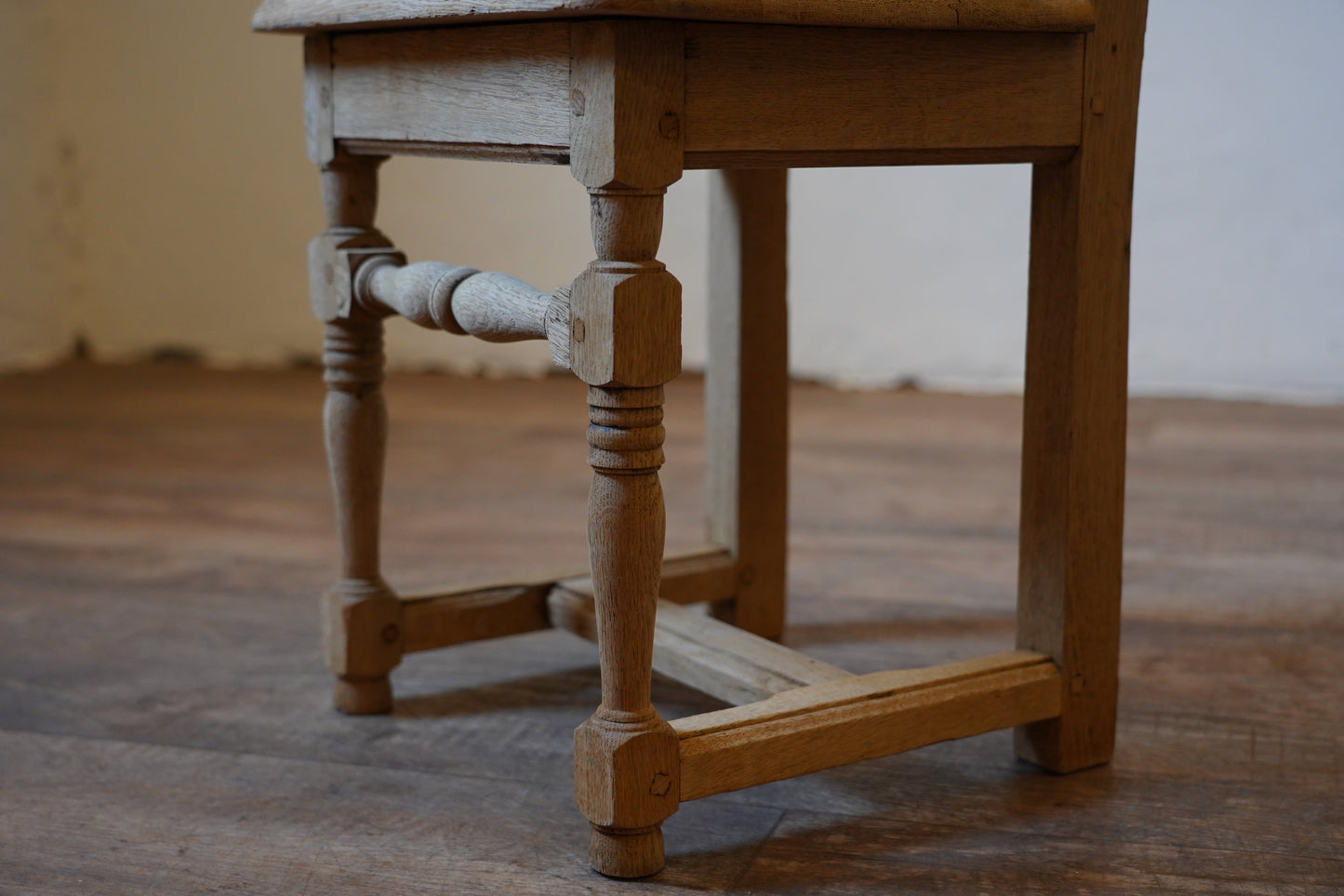 ロレーヌチェア　F246