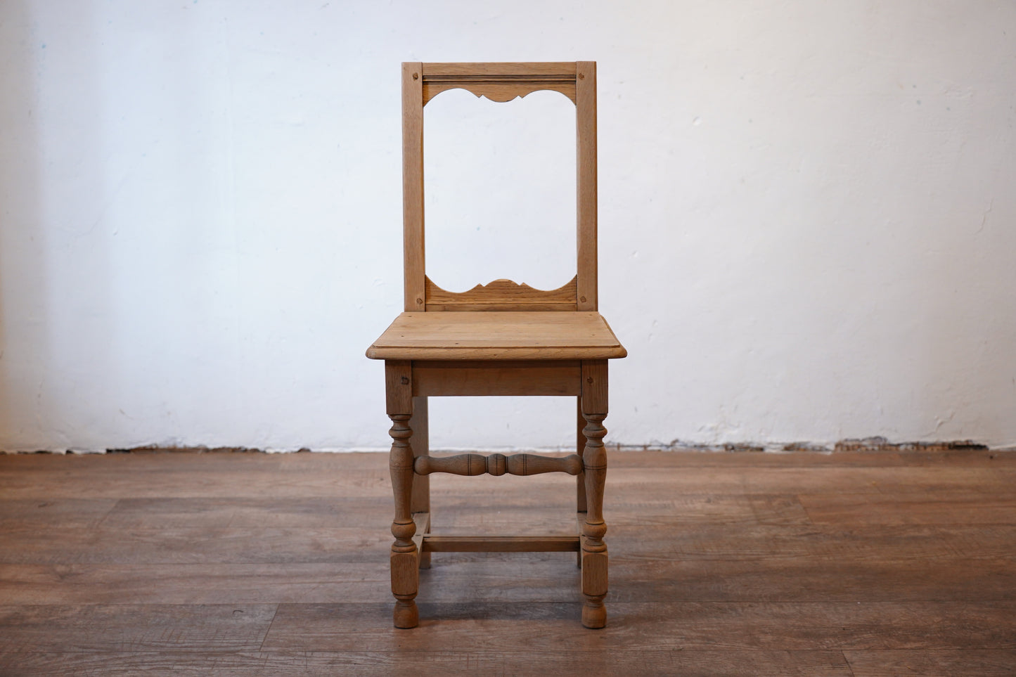 ロレーヌチェア　F242