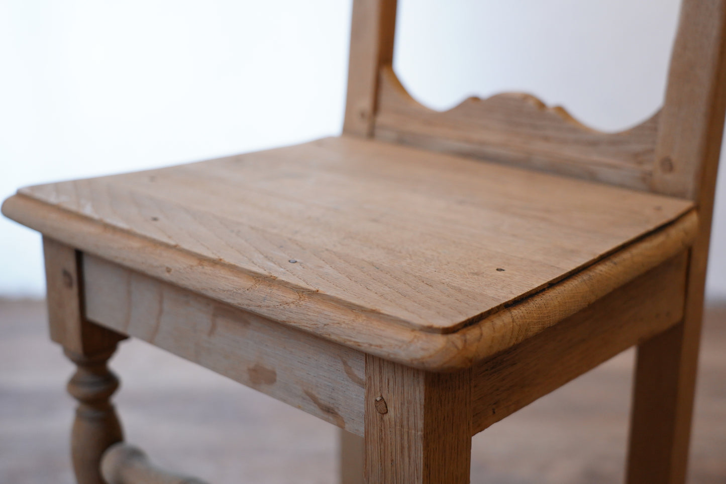 ロレーヌチェア　F242