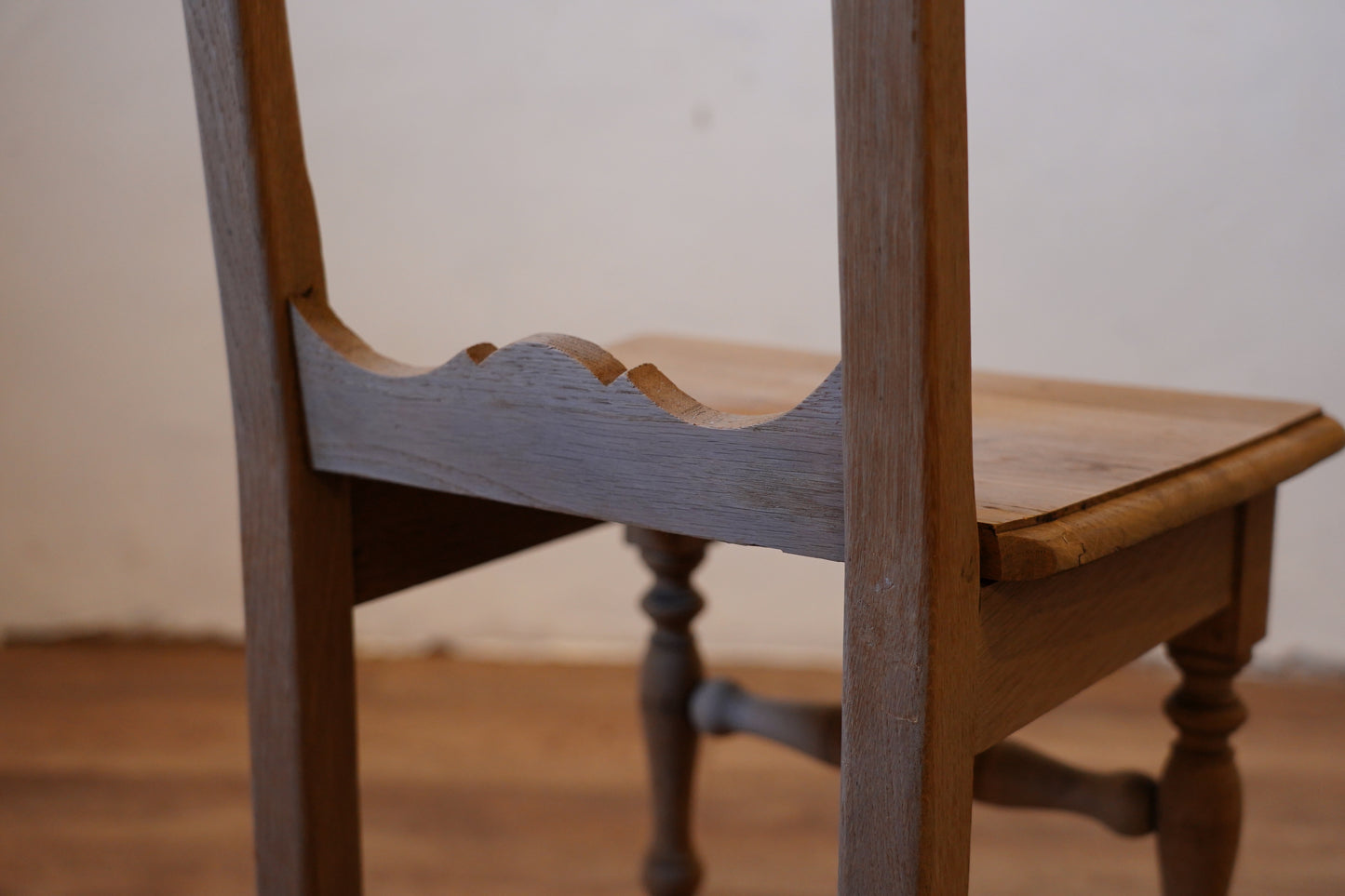 ロレーヌチェア　F242