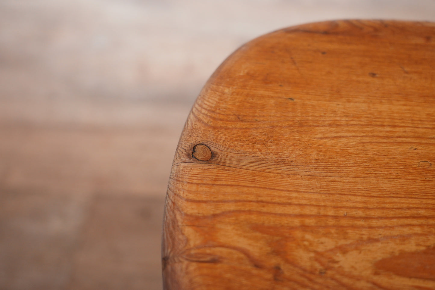 スクエアスツール　F254