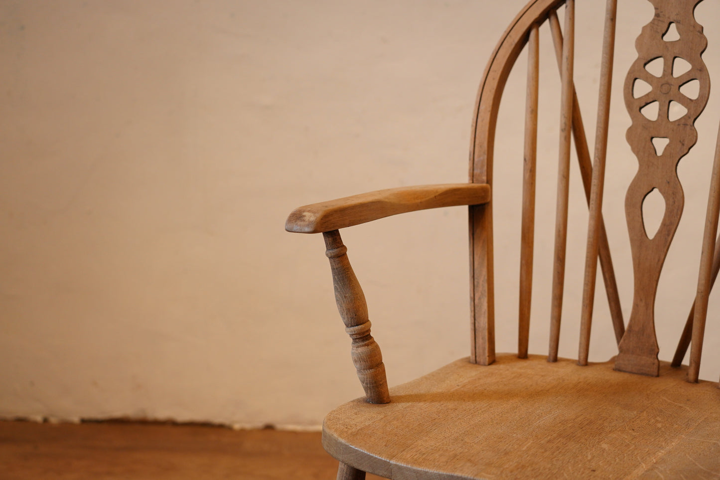 ウィンザーチェア　F323