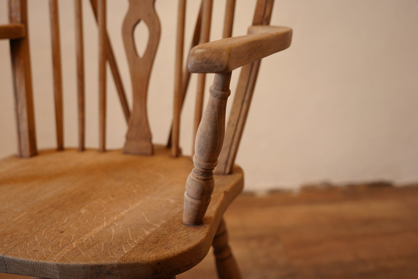 ウィンザーチェア　F323