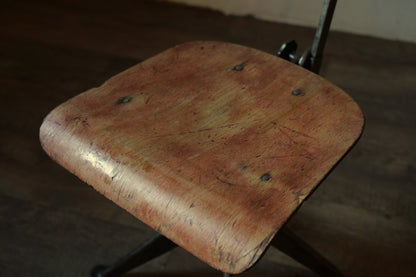 Jean Prouve　タスクチェア　F333