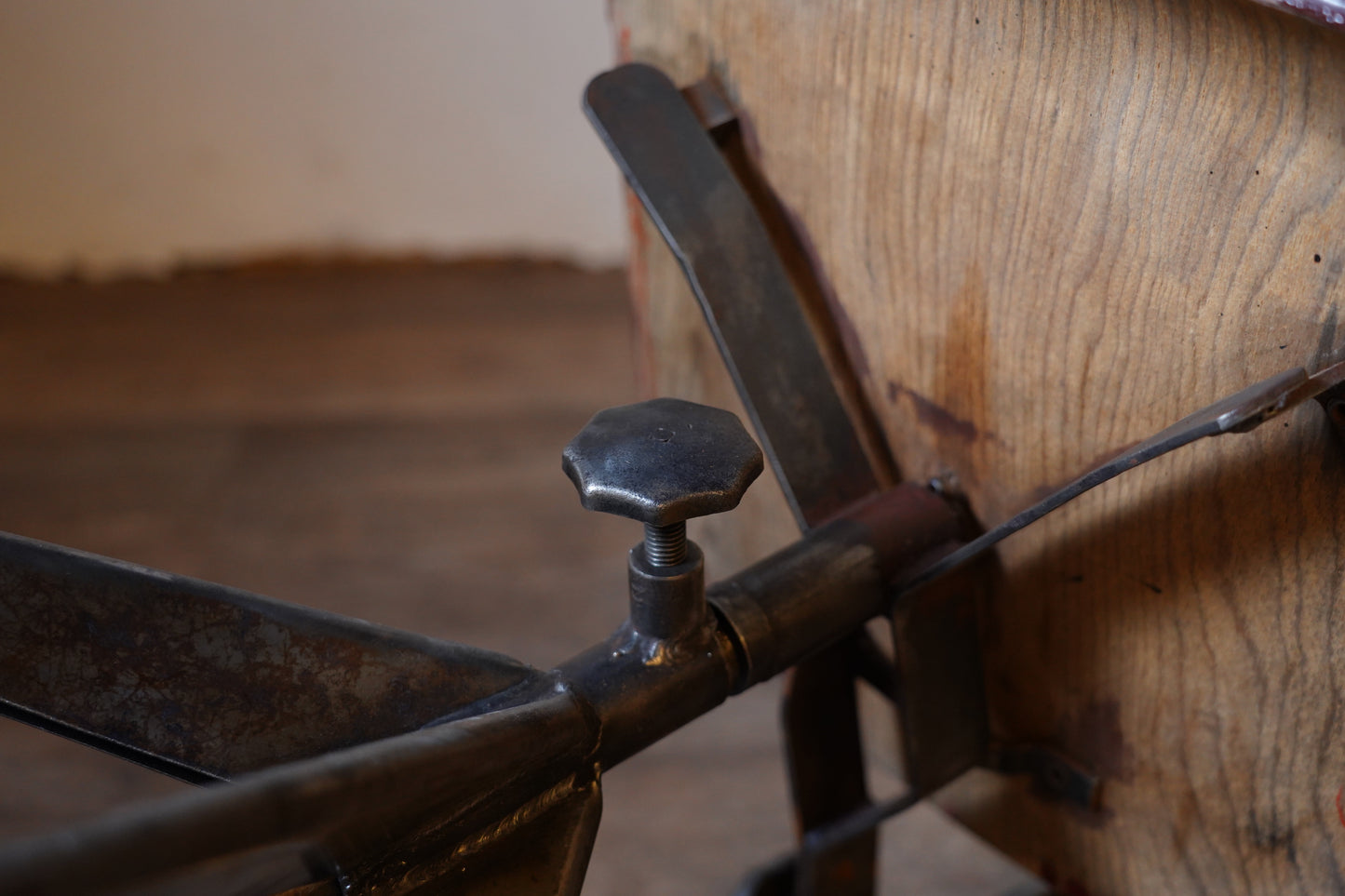 Jean Prouve　タスクチェア　F333