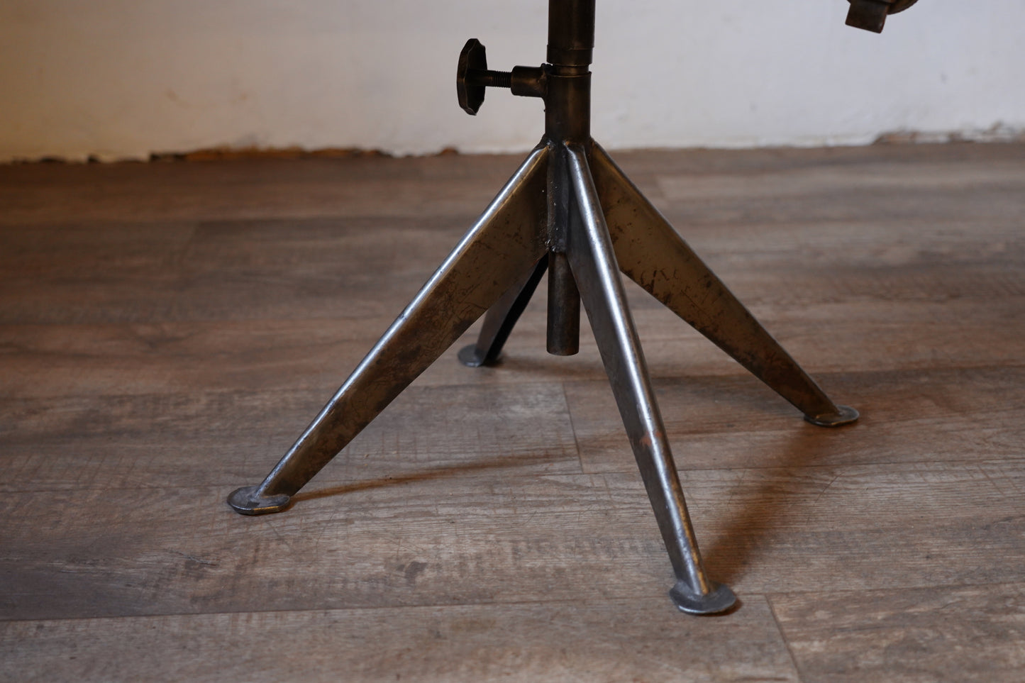 Jean Prouve　タスクチェア　F333