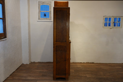 キッチンキャビネット　F338