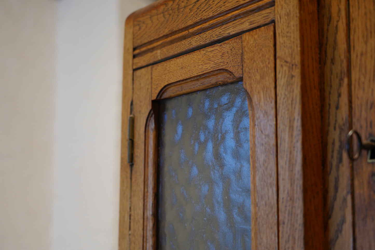 キッチンキャビネット　F338