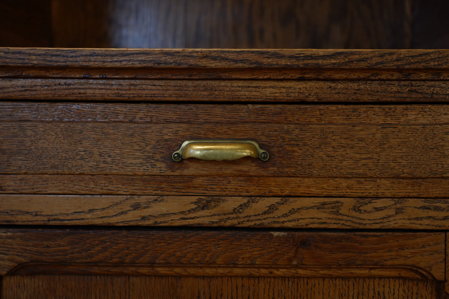 キッチンキャビネット　F338