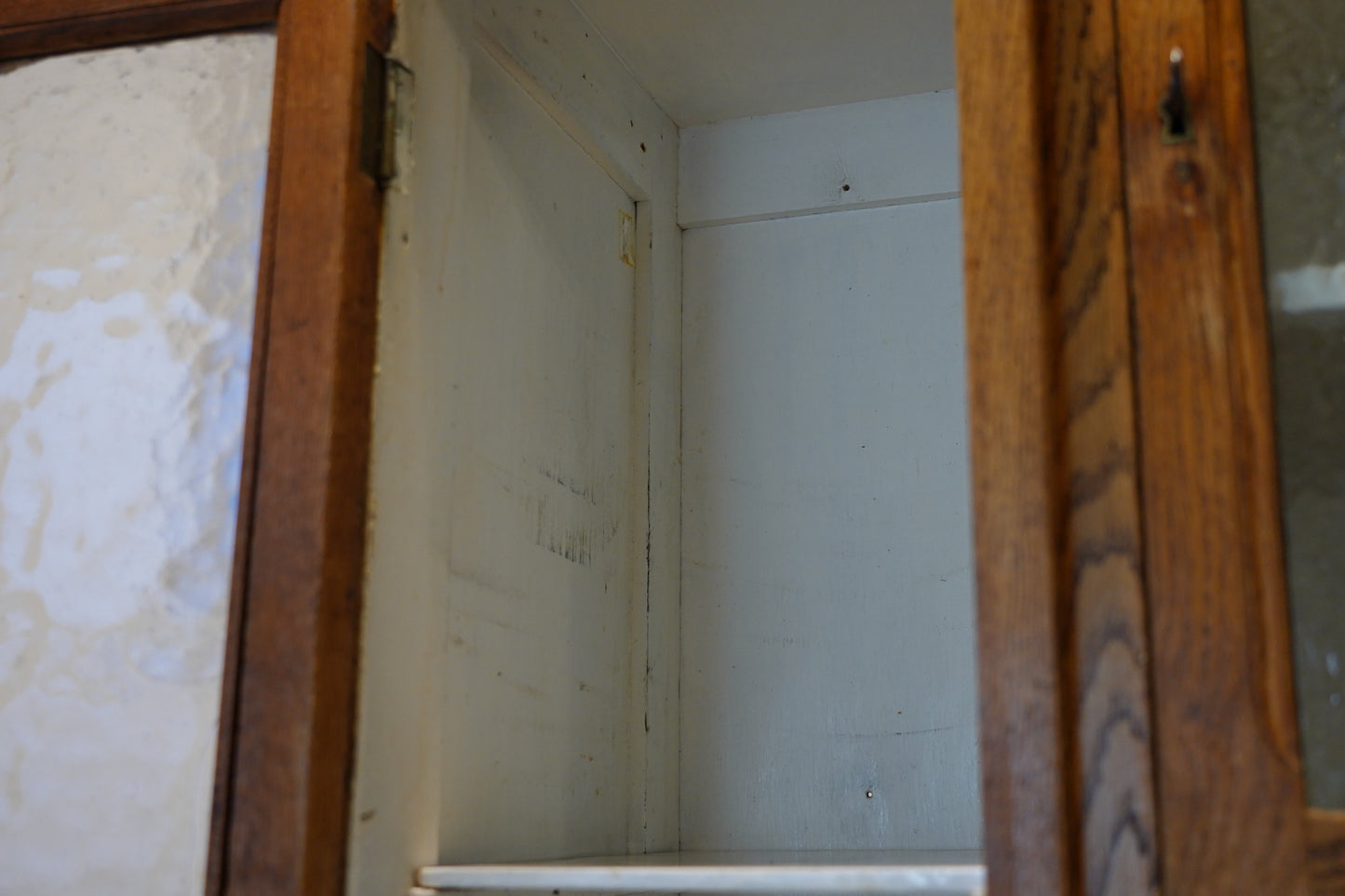 キッチンキャビネット　F338