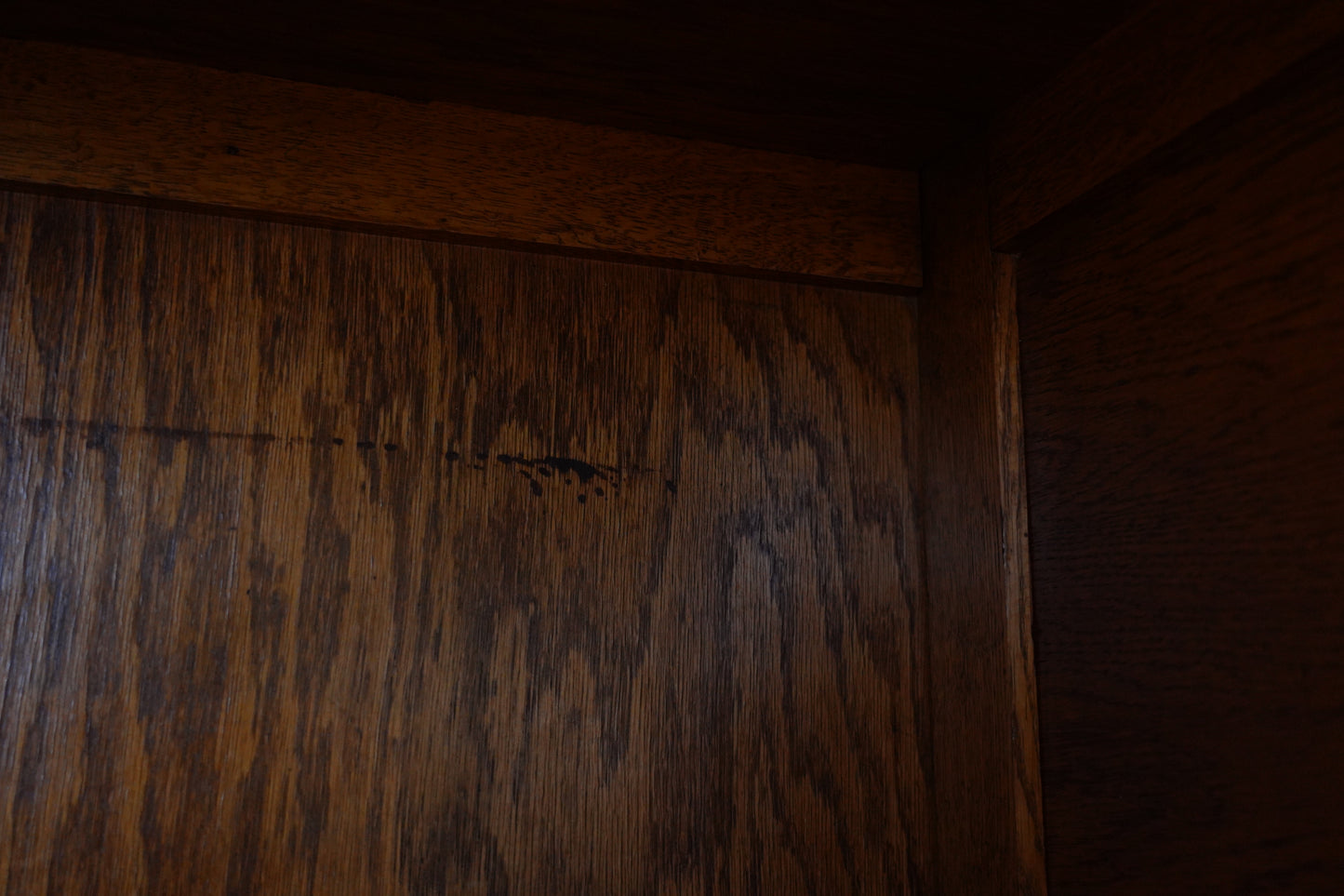 キッチンキャビネット　F338