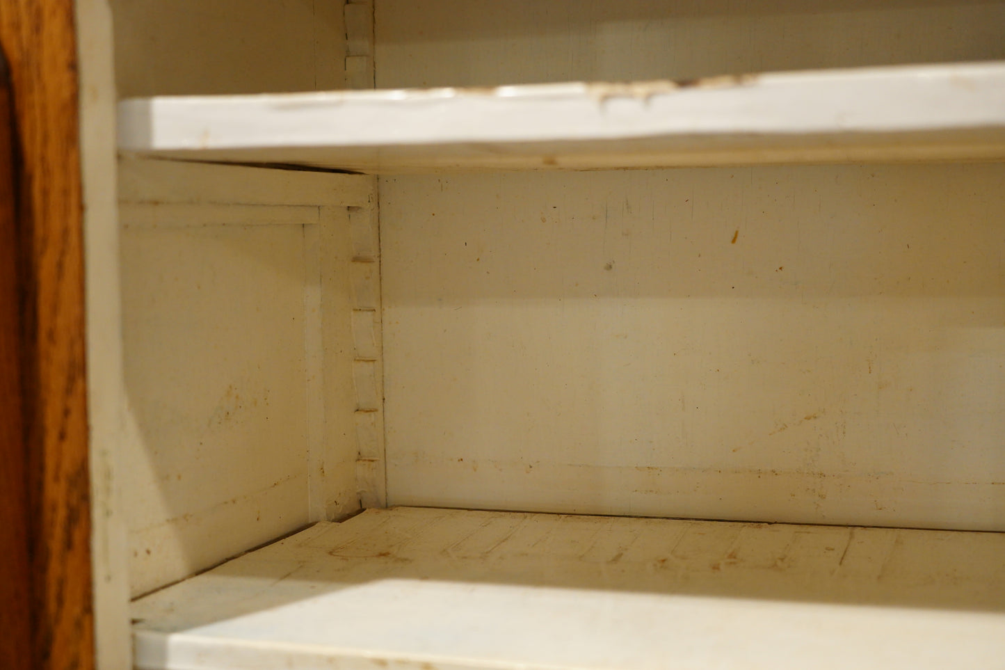 キッチンキャビネット　F338