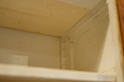 キッチンキャビネット　F338