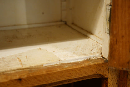 キッチンキャビネット　F338