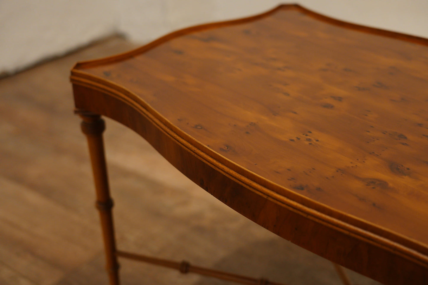 ローデスク　F341