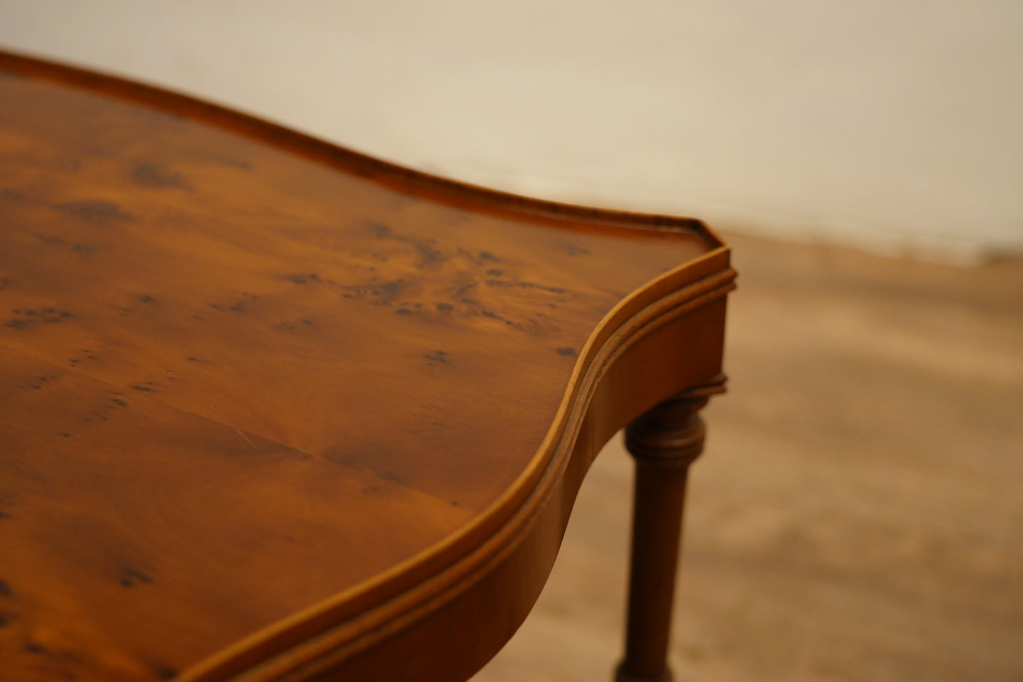 ローデスク　F341