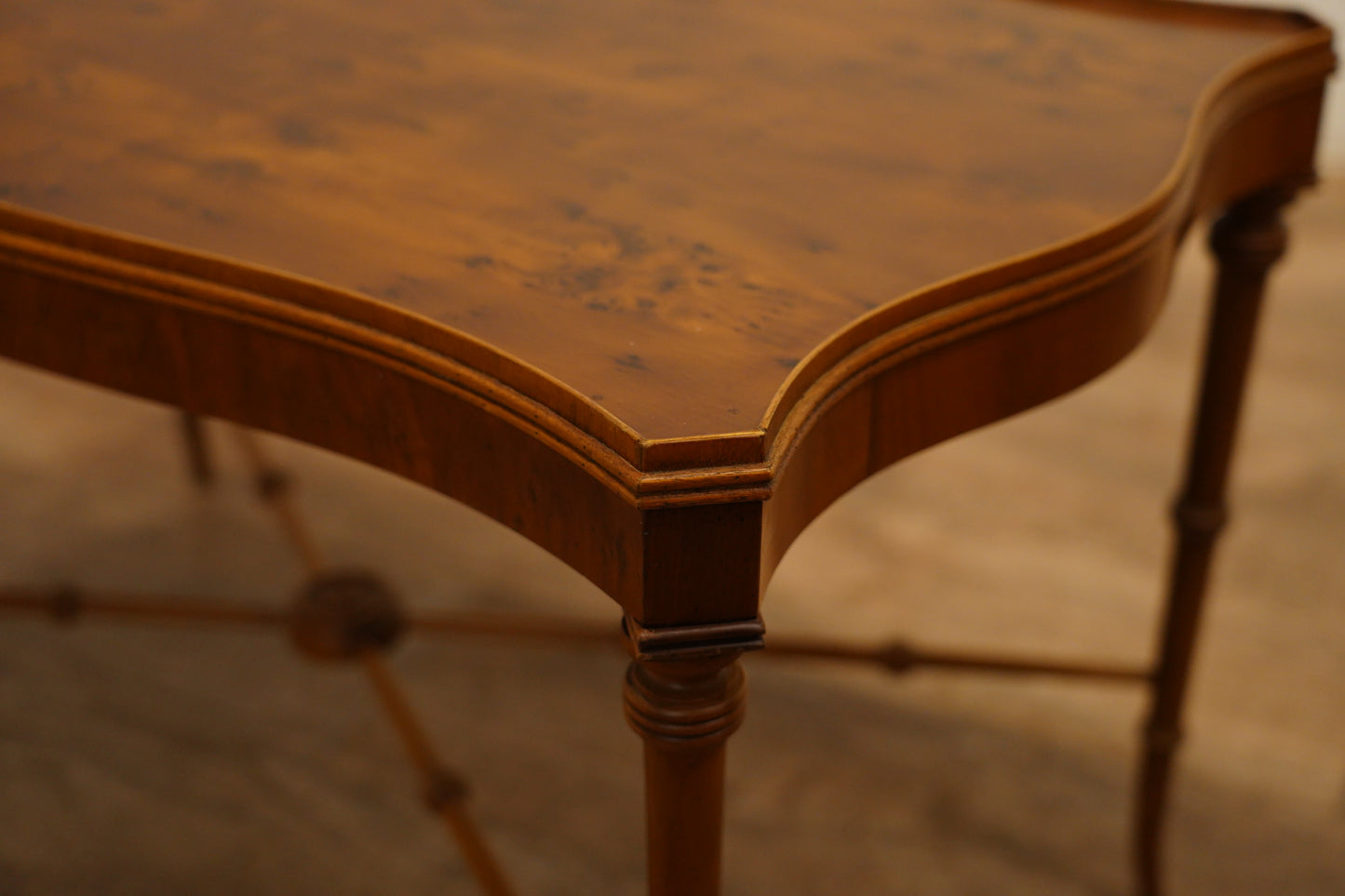 ローデスク　F341