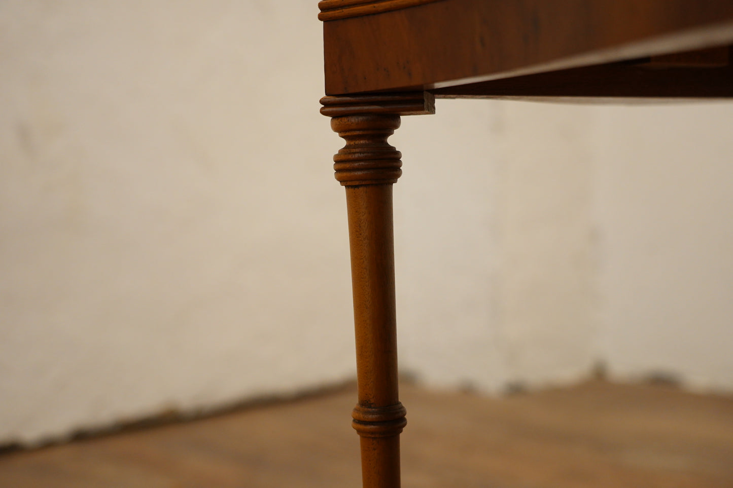 ローデスク　F341