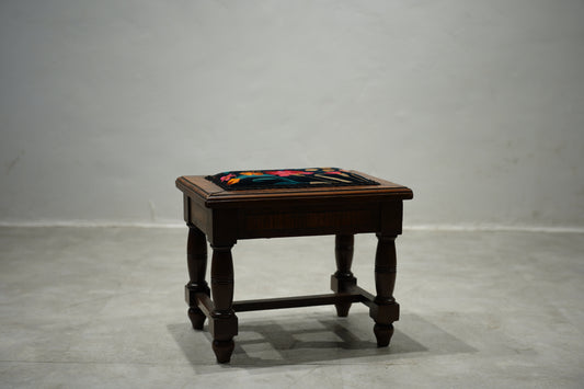 フットスツール　C263