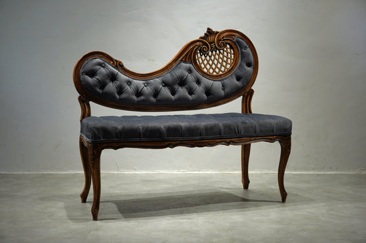 Bally William社　サロンソファ　クイーンアン様式　イギリスアンティーク　C292