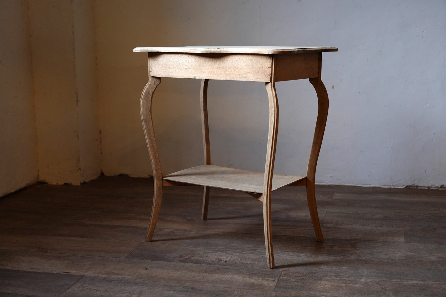 サイドテーブル　F350