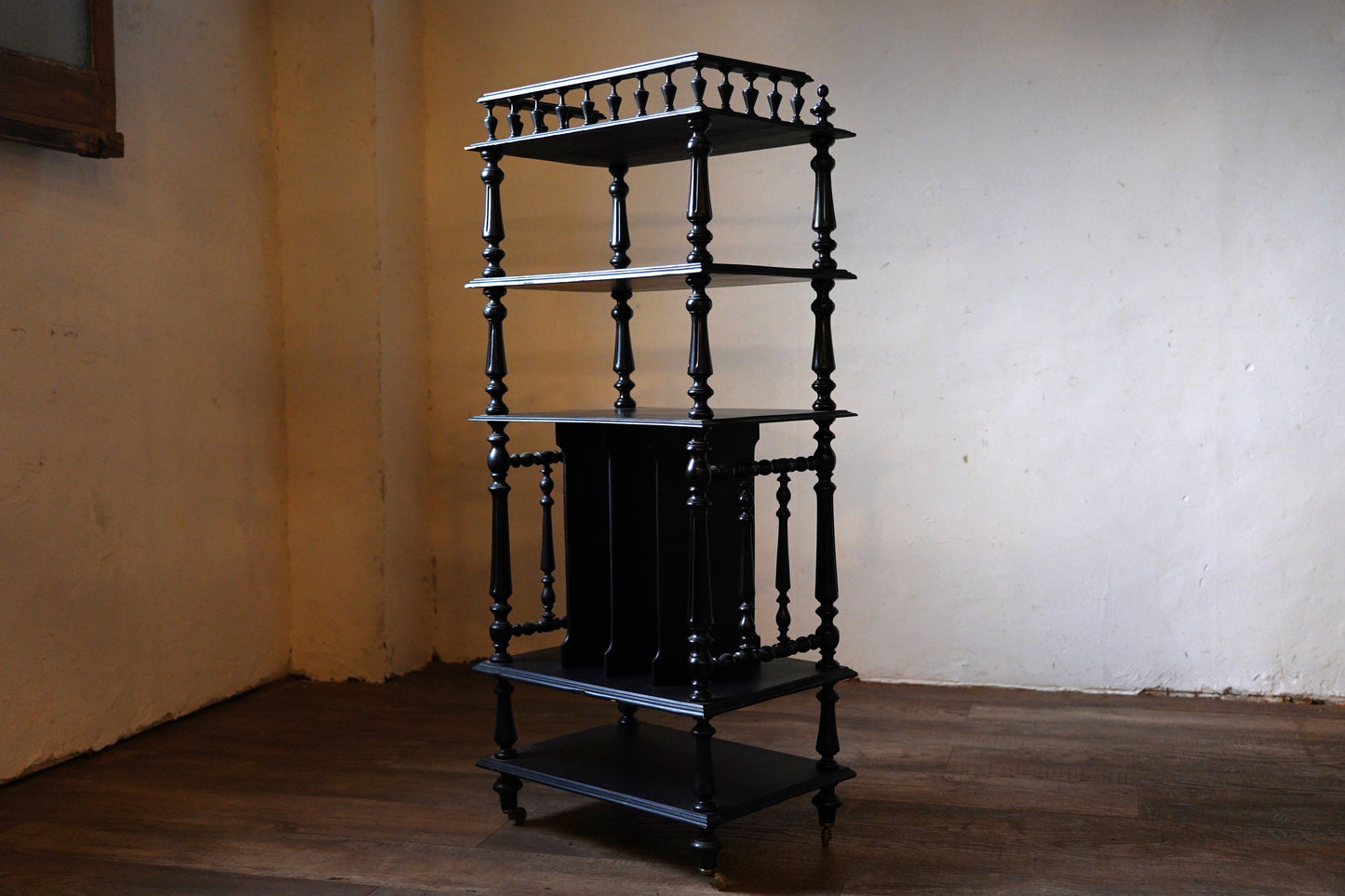 ミュージックシェルフ　F351