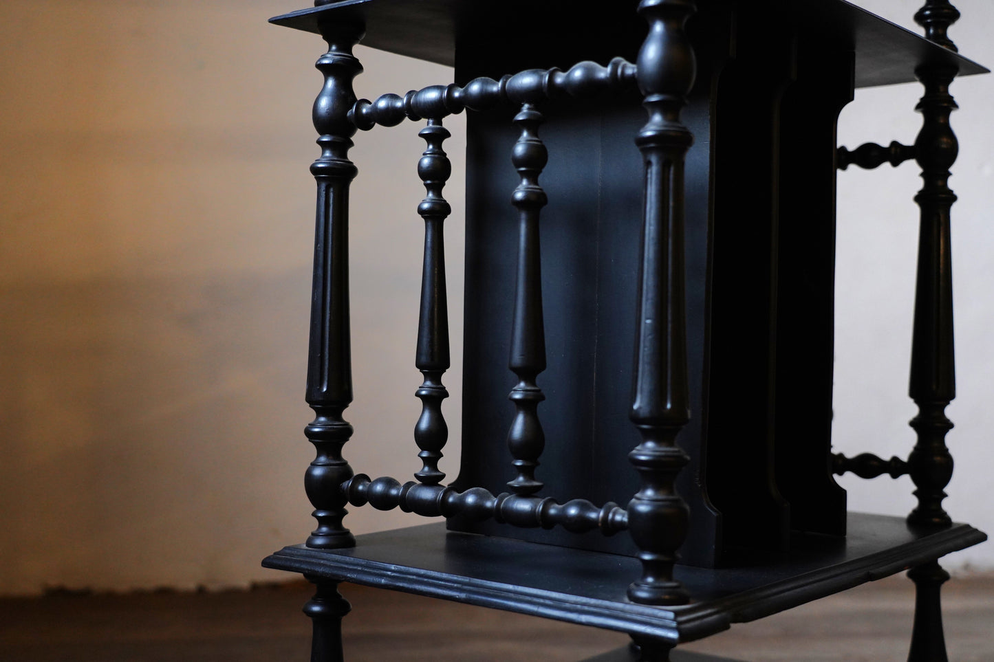 ミュージックシェルフ　F351