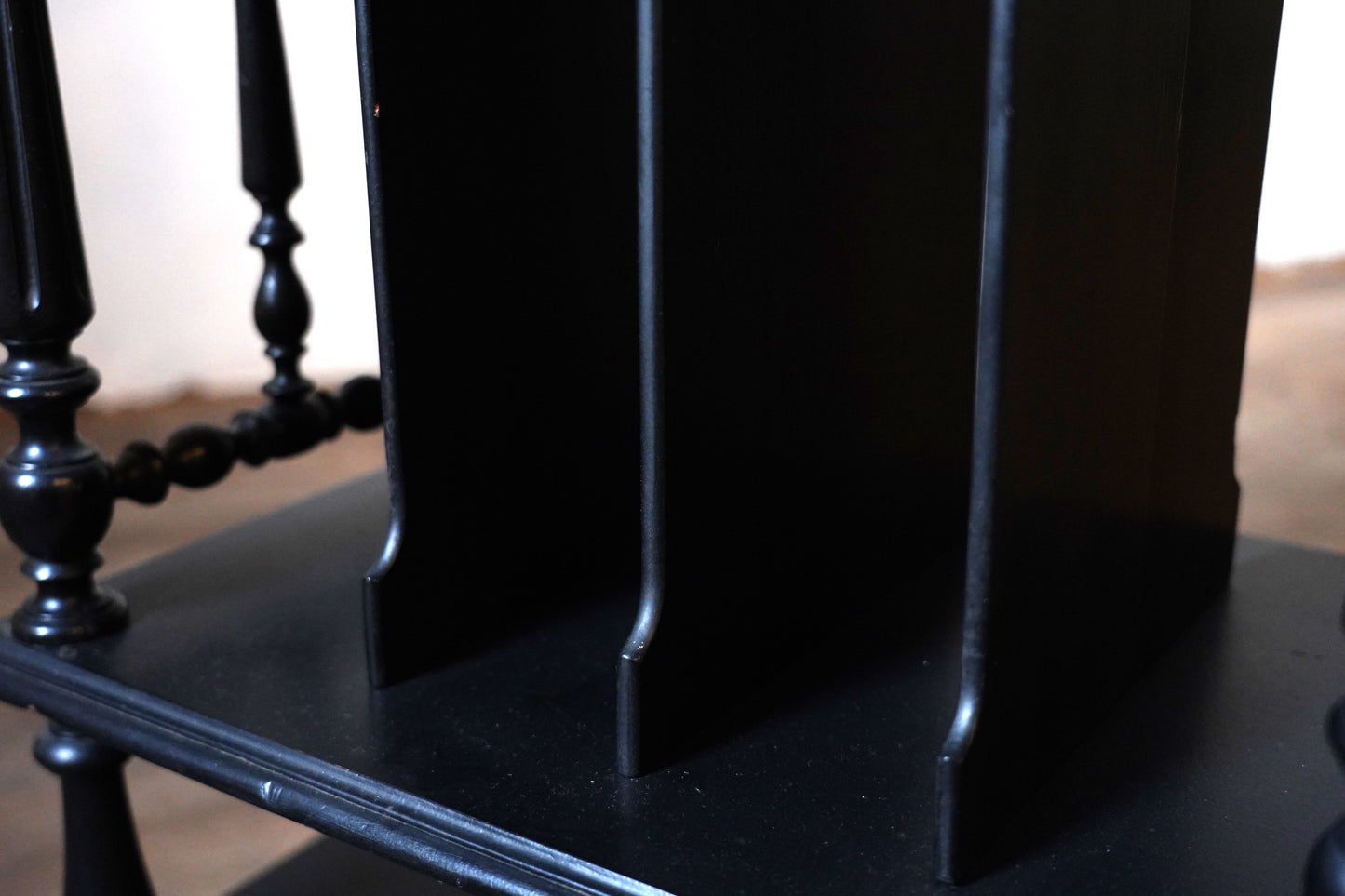 ミュージックシェルフ　F351