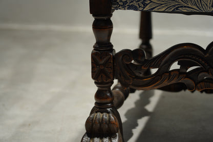 イギリスアンティーク  アームチェア ジャコビアン様式　C133