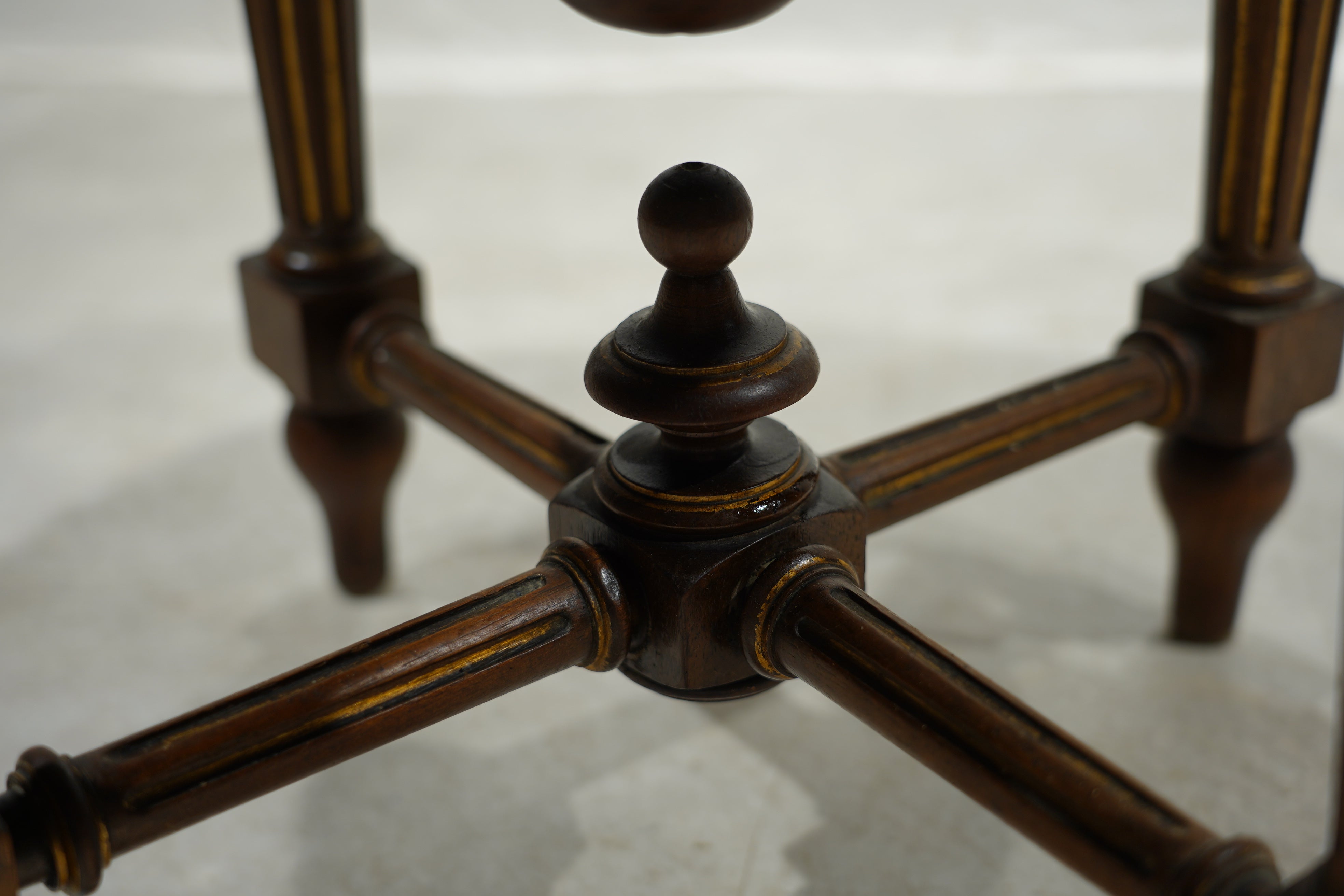 ルイ16世様式 ピアノスツール C345 – 14e Online shop