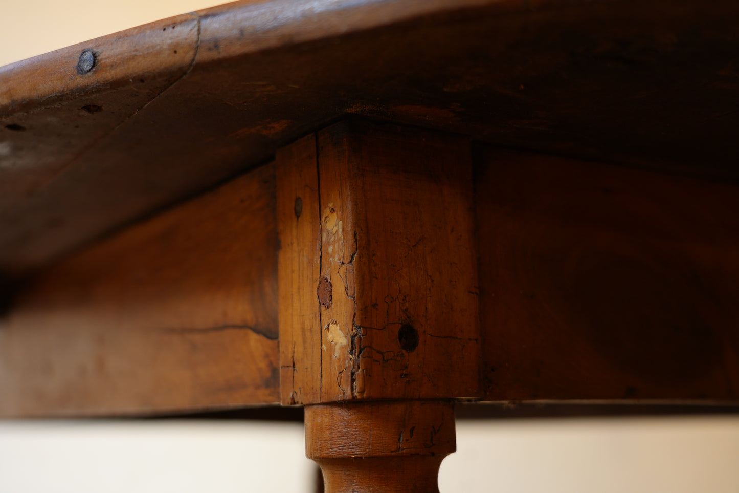 オーバルダイニングテーブル　F367