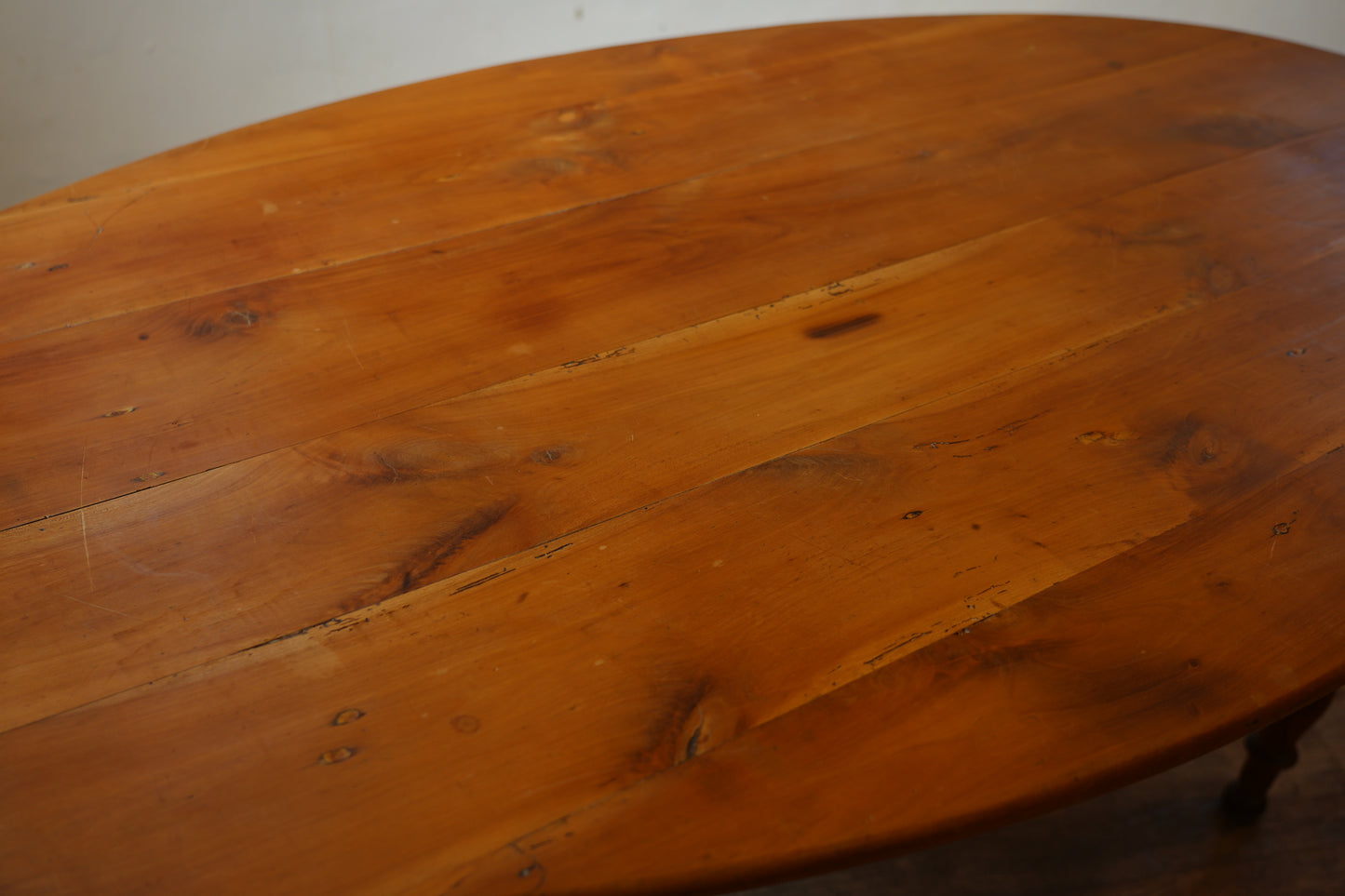 オーバルダイニングテーブル　F367