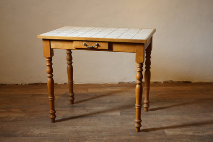 タイルトップテーブル　F372