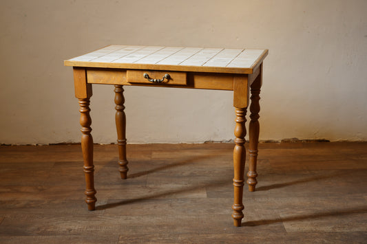 タイルトップテーブル　F372